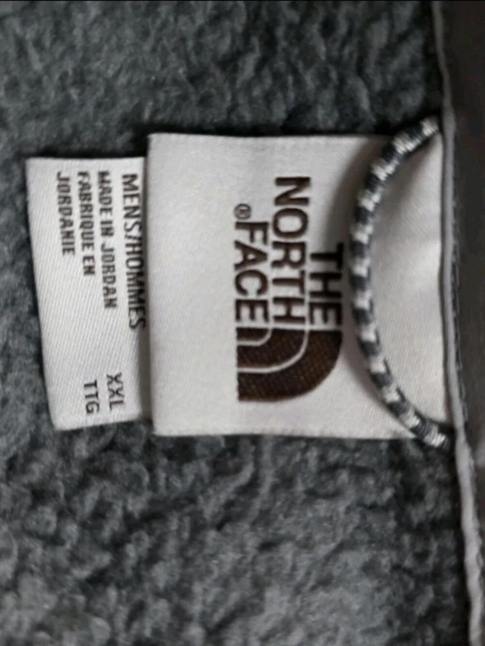The North Face Gordon Lyons Shacket Mens Grey Fleece. RARE. NWT